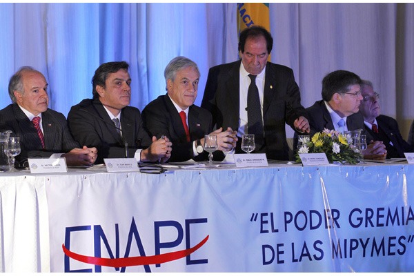 Ejecutivo anuncia marcha blanca de Chile Paga y próximo lanzamiento de Sello Pro Pyme