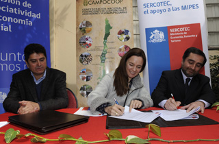 Subsecretaría de Economía y Sercotec firman convenio  que fortalece a cooperativas y entidades de la Economía Social