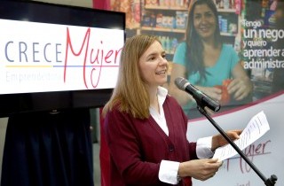 Subsecretaria Trusich afirma que fomentar el emprendimiento femenino es una forma de combatir la desigualdad