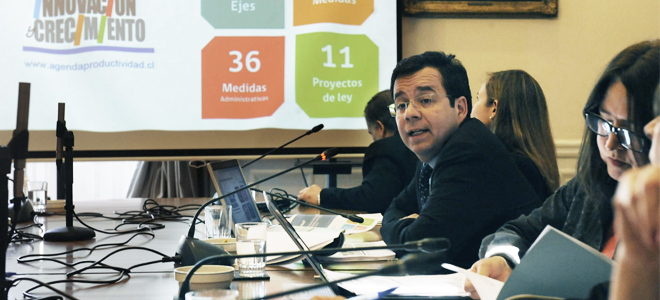 Ministro Céspedes expone ante Comisión Mixta de Hacienda ejecución presupuestaria de la cartera en 2015