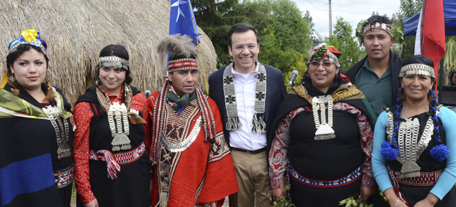 Ministro Céspedes lanza fondo para potenciar el emprendimiento Mapuche, Fünmapu
