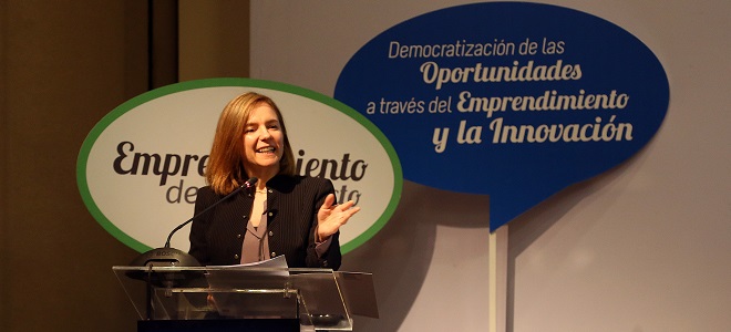 Ministra (s) Trusich: “Buscamos el desarrollo económico por medio del emprendimiento y las mujeres”