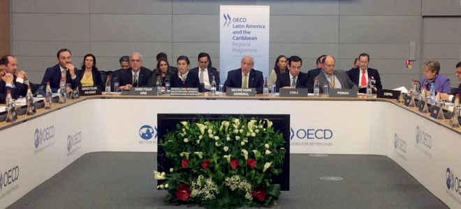 Ministro Luis Felipe Céspedes trae la OCDE a Chile