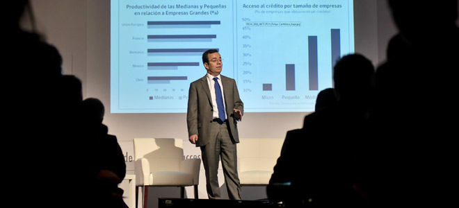 Ministro Céspedes: “Un factor fundamental para el crecimiento de nuestra economía y para incrementar la productividad, es mejorar el acceso al financiamiento”