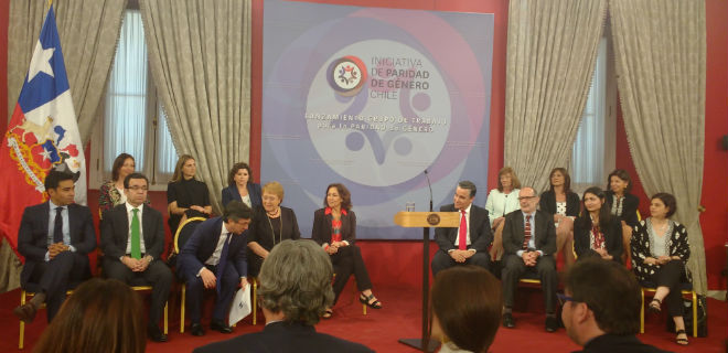 Presidenta Bachelet junto a Ministros de Estado lanzan primera Iniciativa de Paridad de Género