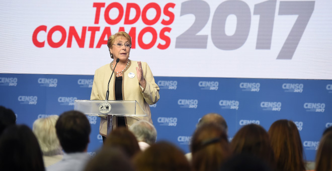 Presidenta Michelle Bachelet encabeza capacitación masiva para el Censo 2017   