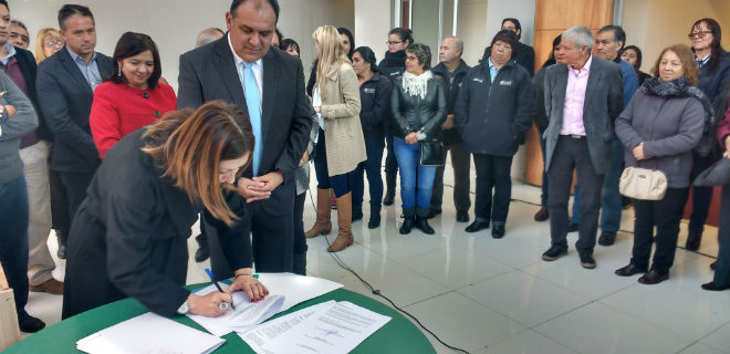 Subsecretaría de Economía firmó convenio para fortalecer y fomentar cooperativas en La Pintana y Pedro Aguirre Cerda