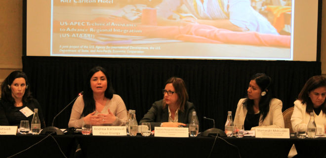 Subsecretaria de Economía participó en mesa redonda sobre Liderazgo Femenino en Sector Privado