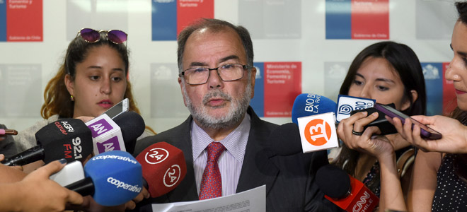 Secretario de Estado tras fallo de TC respecto del Sernac: “En vez de ayudar a consolidar la confianza en una economía social de mercado, la debilita”