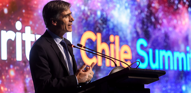 Ministro Valente: “Debemos digitalizar nuestra economía como una fuente de mayor productividad y mejor calidad de vida de los chilenos”