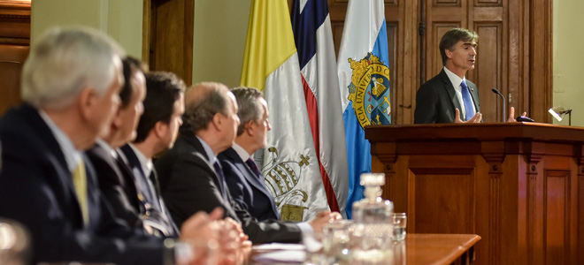 Ministro Valente encabeza el lanzamiento de los concursos de Investigación, Desarrollo e Innovación (I+D+i ) de la Fundación Copec-UC