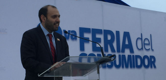 Subsecretario de Economía acompaña al director del Sernac en 8° Feria del Consumidor
