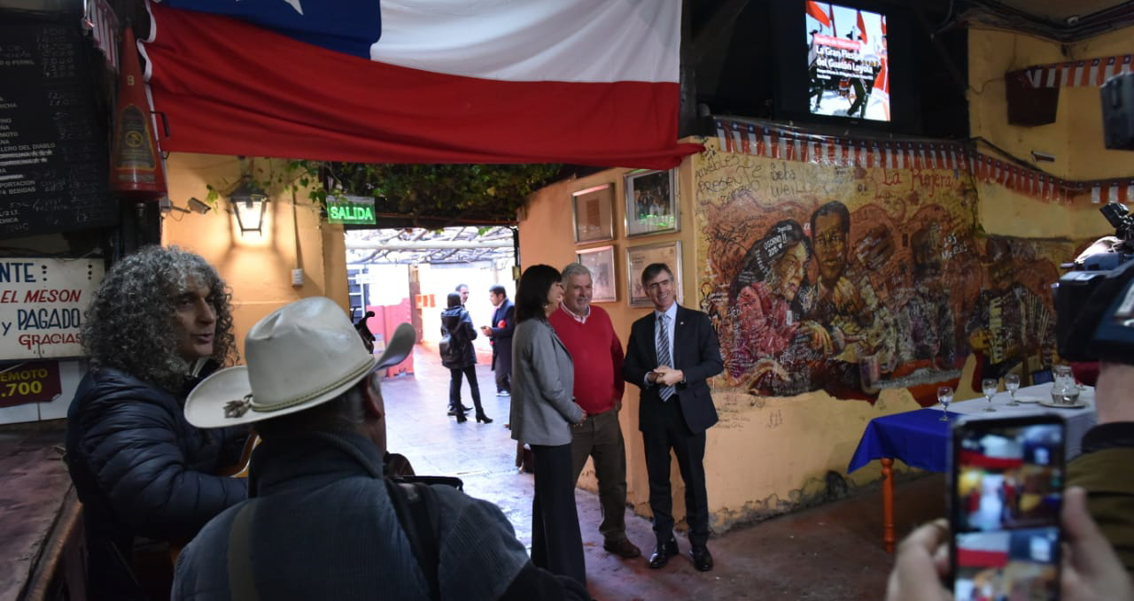 “Disfruta el 18 en Chile”: La campaña del gobierno que invita a recorrer el país durante las Fiestas Patrias