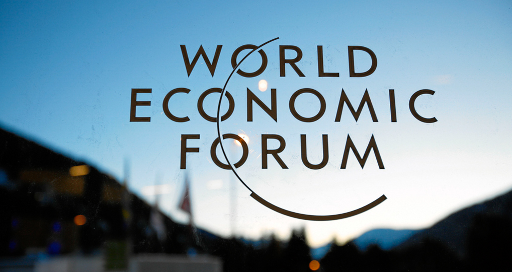 Presentación en el World Investment Forum y encuentro con Presidente del World Economic Forum marcan cierre de gira europea del Ministro Valente