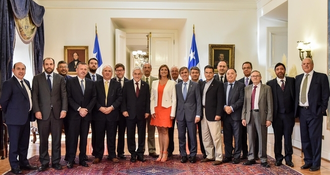 Presidente Piñera y ministro Valente se reúnen con gremios regionales para socializar beneficios de Modernización Tributaria