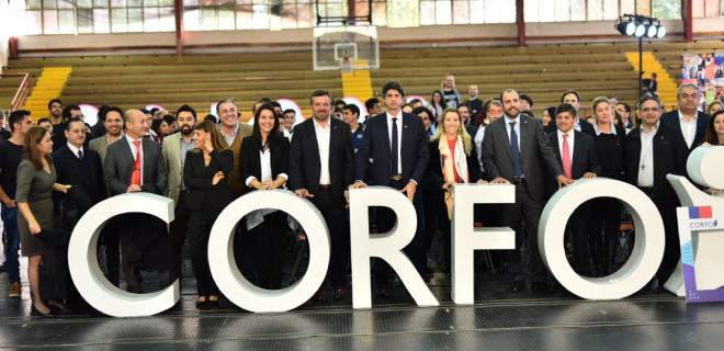 Junto a innovadores del futuro, subsecretario de Economía acompaña a la CORFO en la celebración de sus 80 años