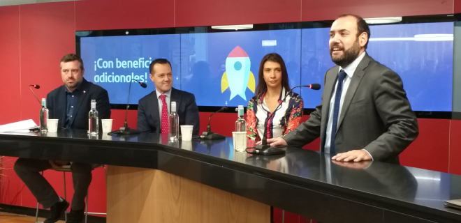 Subsecretario participa de celebración del Día Nacional del Emprendimiento con la Asech