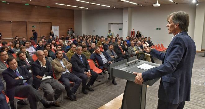 Ministro Valente realiza conversatorio con pymes de la región del Maule por beneficios de Ley de Pago a 30 Días