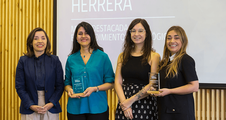 INAPI y Red GT otorgan reconocimiento a mujeres protagonistas en innovación tecnológica