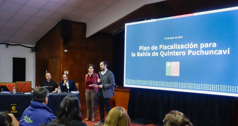 Quintero y Puchuncaví: Gobierno anuncia aumento de fiscalizadores, nuevos equipos de medición y mejoras en alcantarillados de colegios