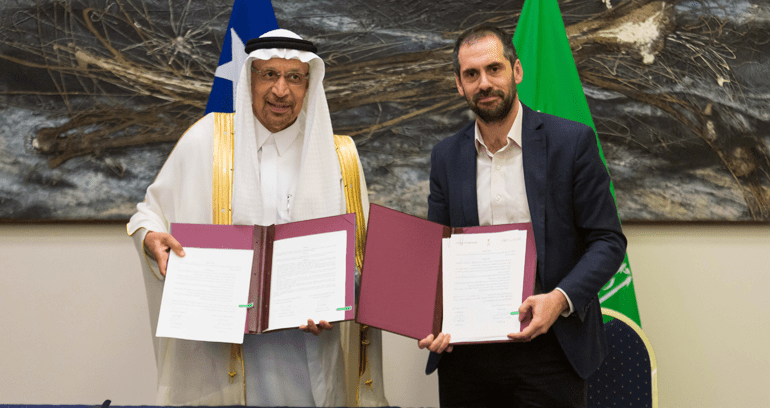 Canciller Alberto van Klaveren se reúne con ministro de Inversiones de Arabia Saudita