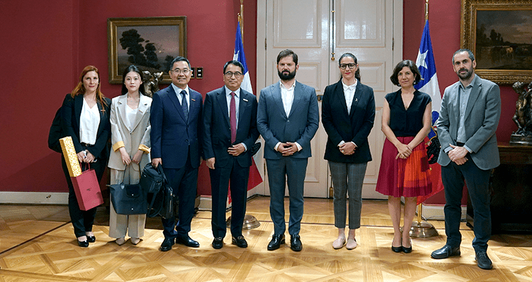Presidente de la República Gabriel Boric Font sostiene reunión con CEO de Sinovac, Weidong Yin