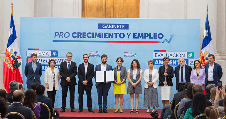 Gobierno presenta proyecto de Sistema Inteligente de Permisos