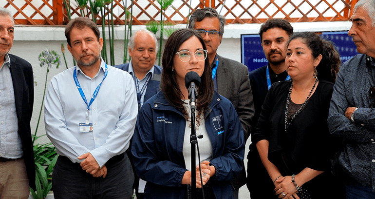 Ministra (s) de Economía, Turismo y Fomento se reunió con MiPymes e industriales afectados por incendios en Viña del Mar