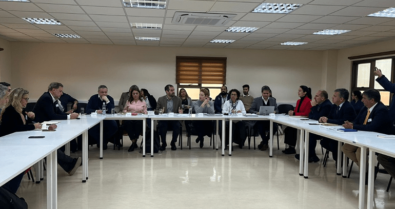 Ministro de Economía visita la región de Antofagasta para participar en instancias de desarrollo económico regional