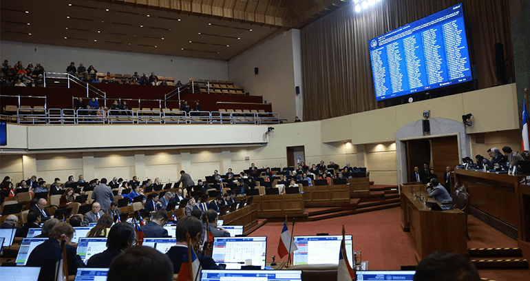Proyecto de Fortalecimiento de Ferias Libres avanza y pasa a ser tramitado en el Senado