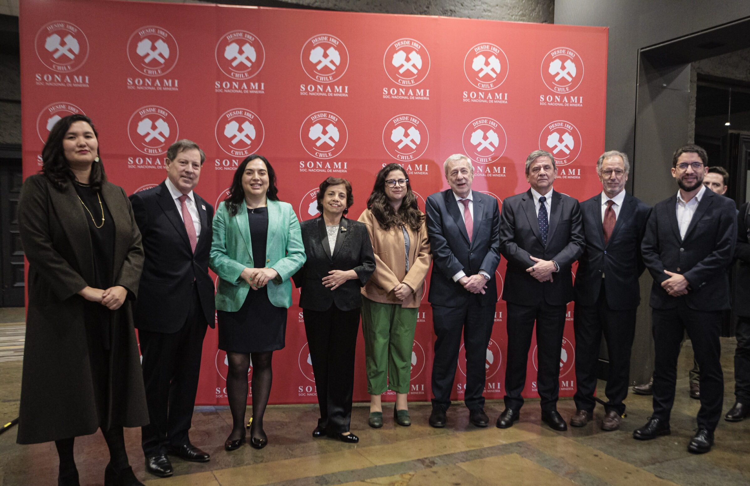 Ministro de Economía: “La minería está abriendo oportunidades no solo para crecer más, sino para seguir generando más y mejores empleos”