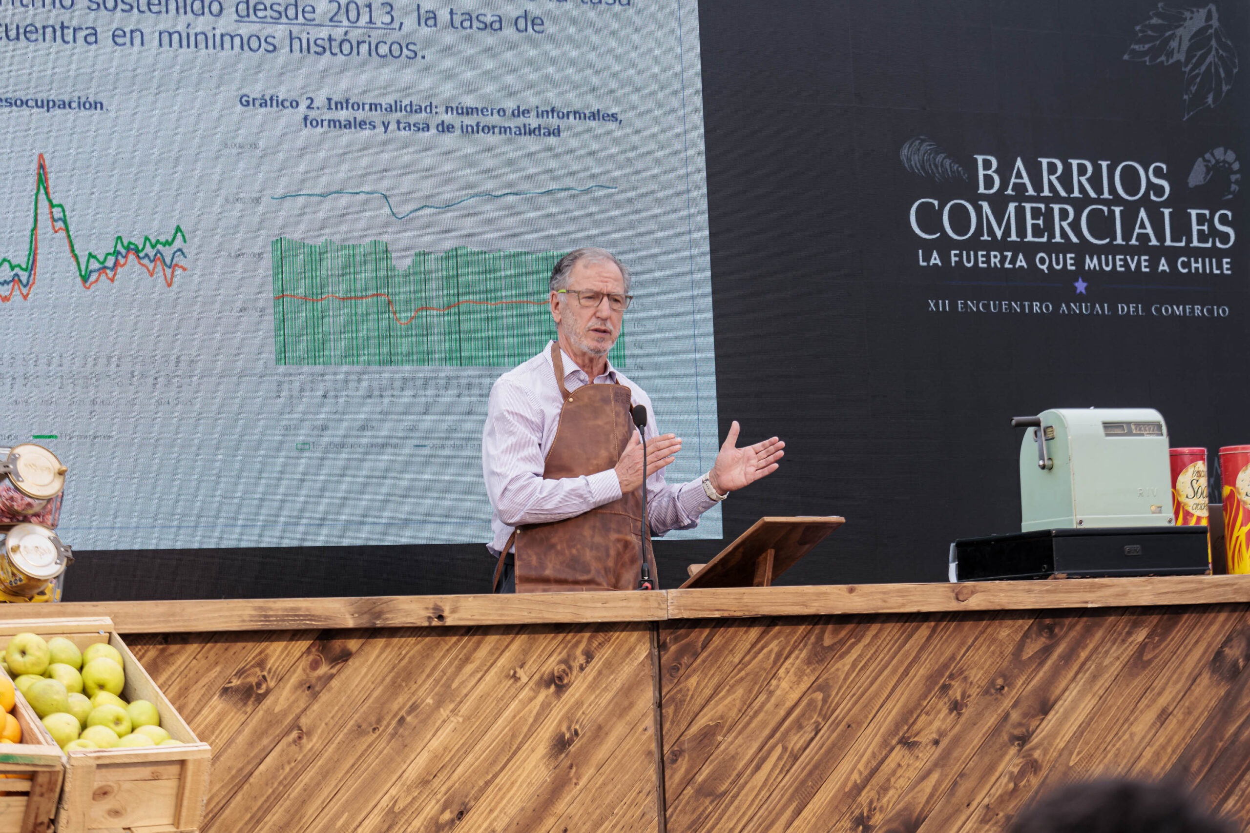 Ministro García participa en XII Encuentro Anual del Comercio 2025