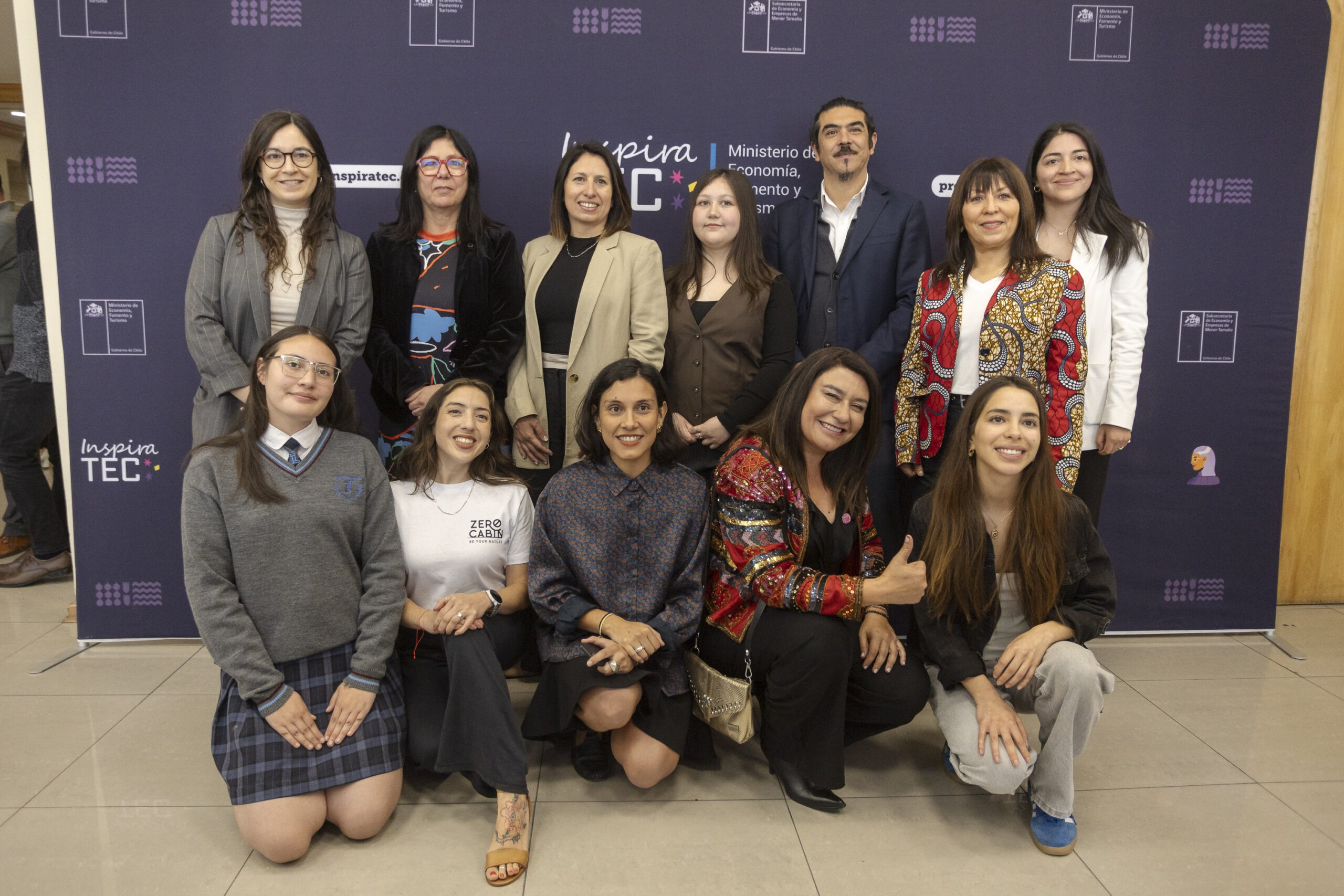 Estudiante de Curicó gana el primer lugar en categoría del Premio InspiraTEC Estudiante de Curicó gana el primer lugar en categoría del Premio InspiraTEC