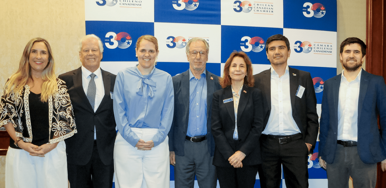Biministro García valora aporte de Canadá en Ley de Permisos Sectoriales:  “Esta ley aprendió mucho de la Oficina de Grandes Proyectos de Canadá y se convierte en una realidad para facilitar los proyectos de inversión”