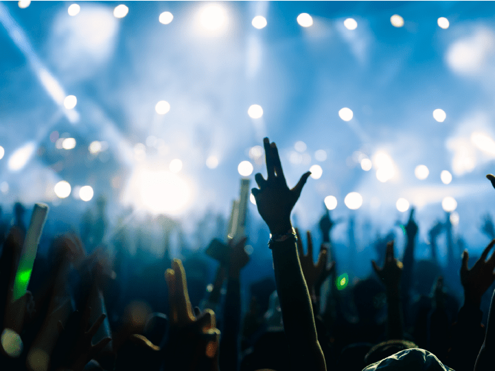 Sernac inicia fiscalización de recintos de eventos masivos: Se extenderá por todo el país