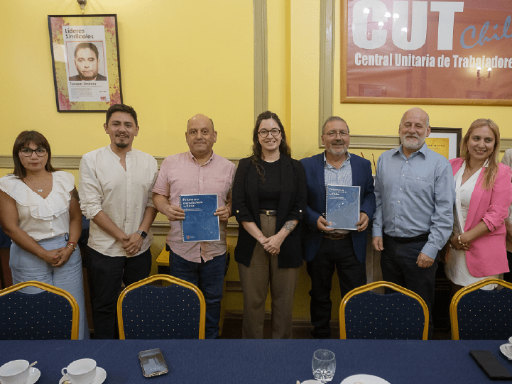 Subsecretaria de Economía se reúne con la CUT para abordar la transición energética en rubros manufactureros