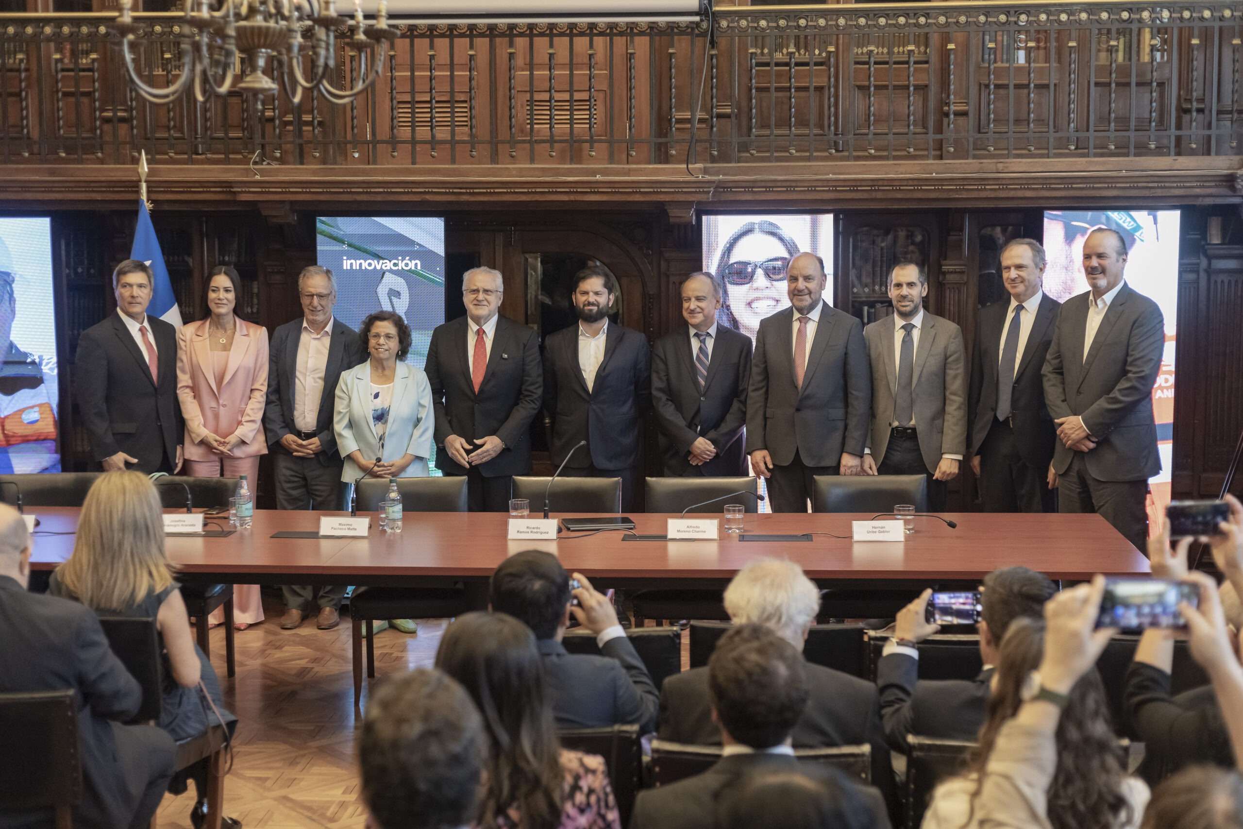 Presidente Boric y Gabinete Económico dan el vamos a la empresa nacional del litio