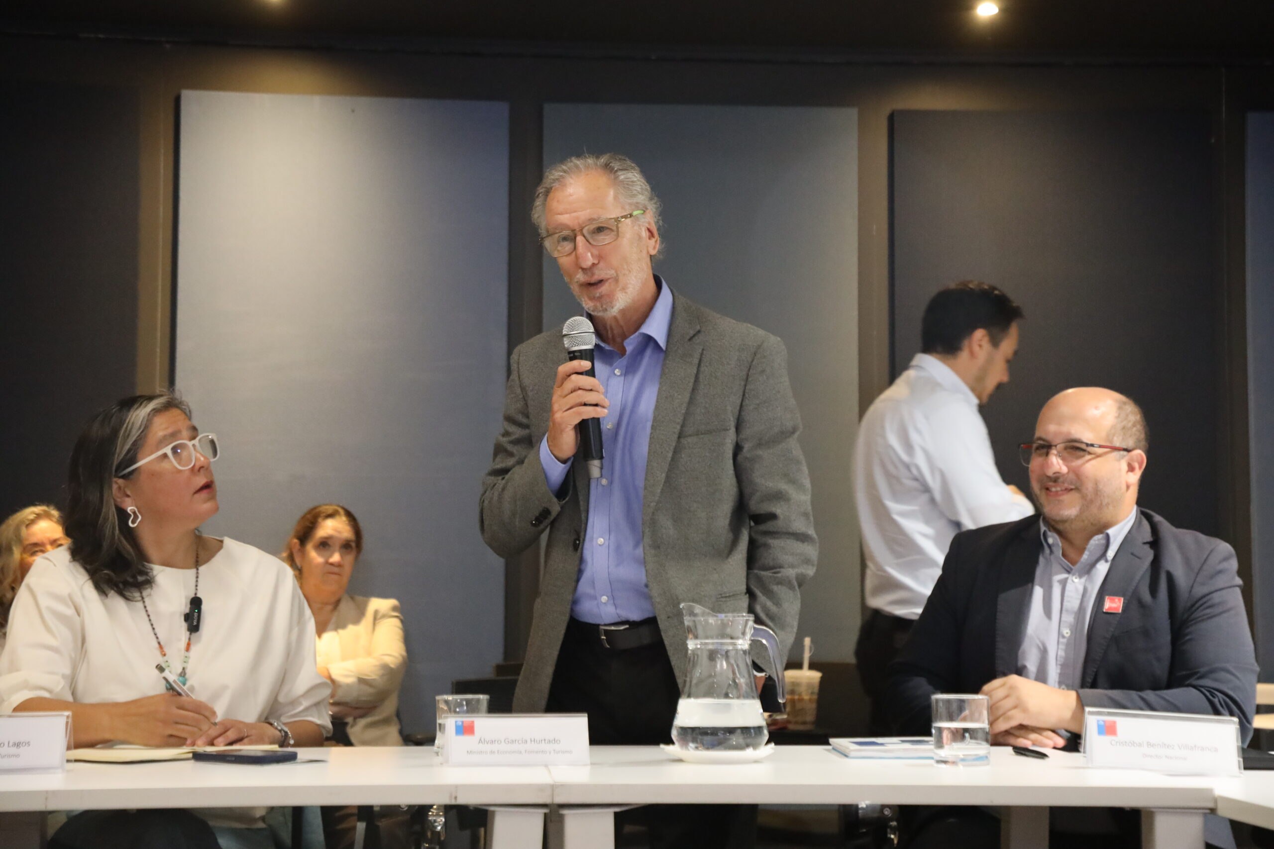 Biministro García ante directores regionales de Sernatur: “el turismo está representando más de un 7% del empleo total en Chile