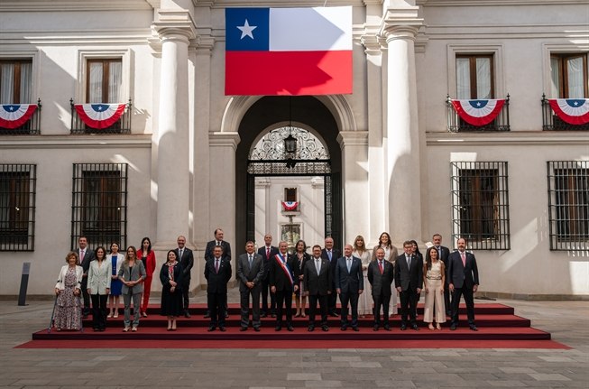 Biministro Daniel Mas participa en foto oficial junto al S.E. el Presidente de la República José Antonio Kast