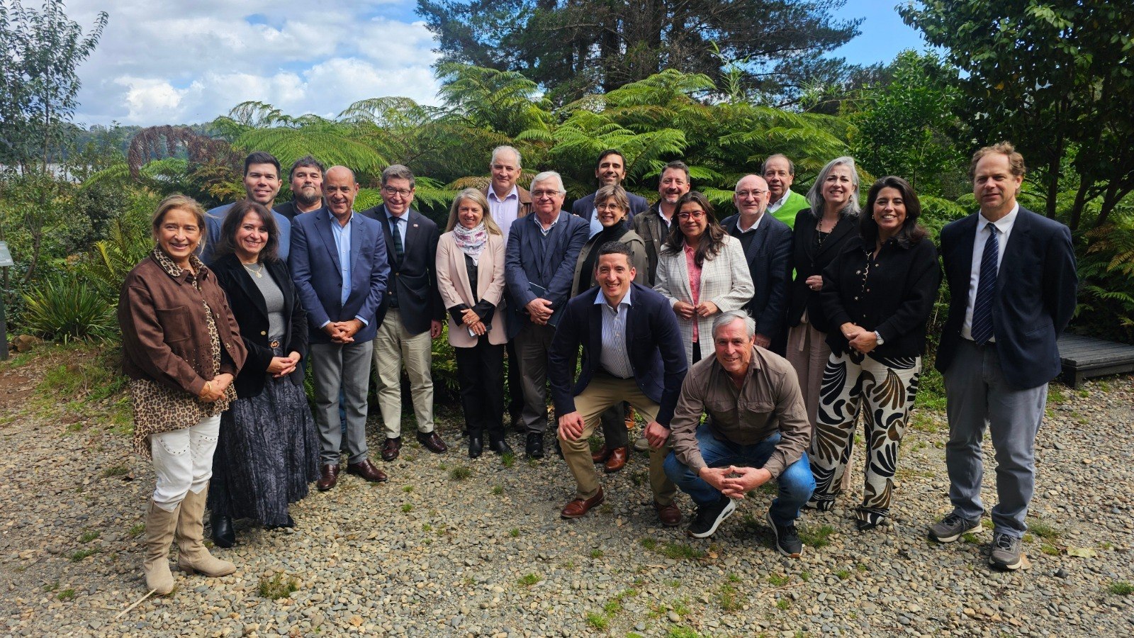 Agenda económica del biministro Mas suma nueva visita a Valdivia para levantar proyectos de inversión