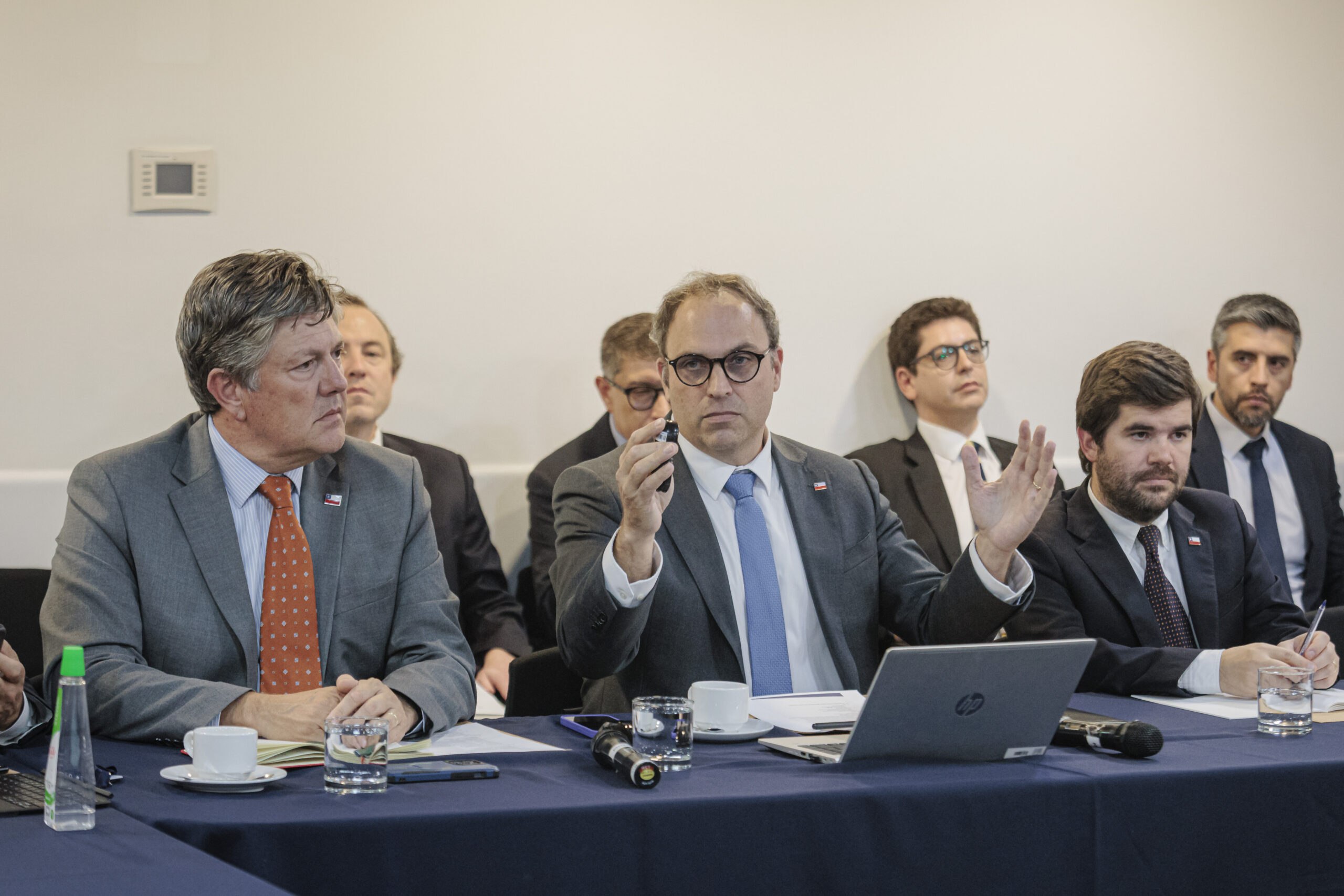 Gobierno se reúne con principales retailers y forestales para analizar traspaso de alza del diésel a tarifas por transporte