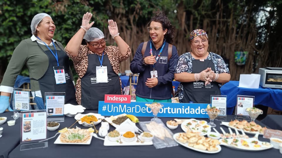 Indespa lanza fondo “Emprendamos junto al mar” para fortalecer el emprendimiento de mujeres del sector pesquero artesanal