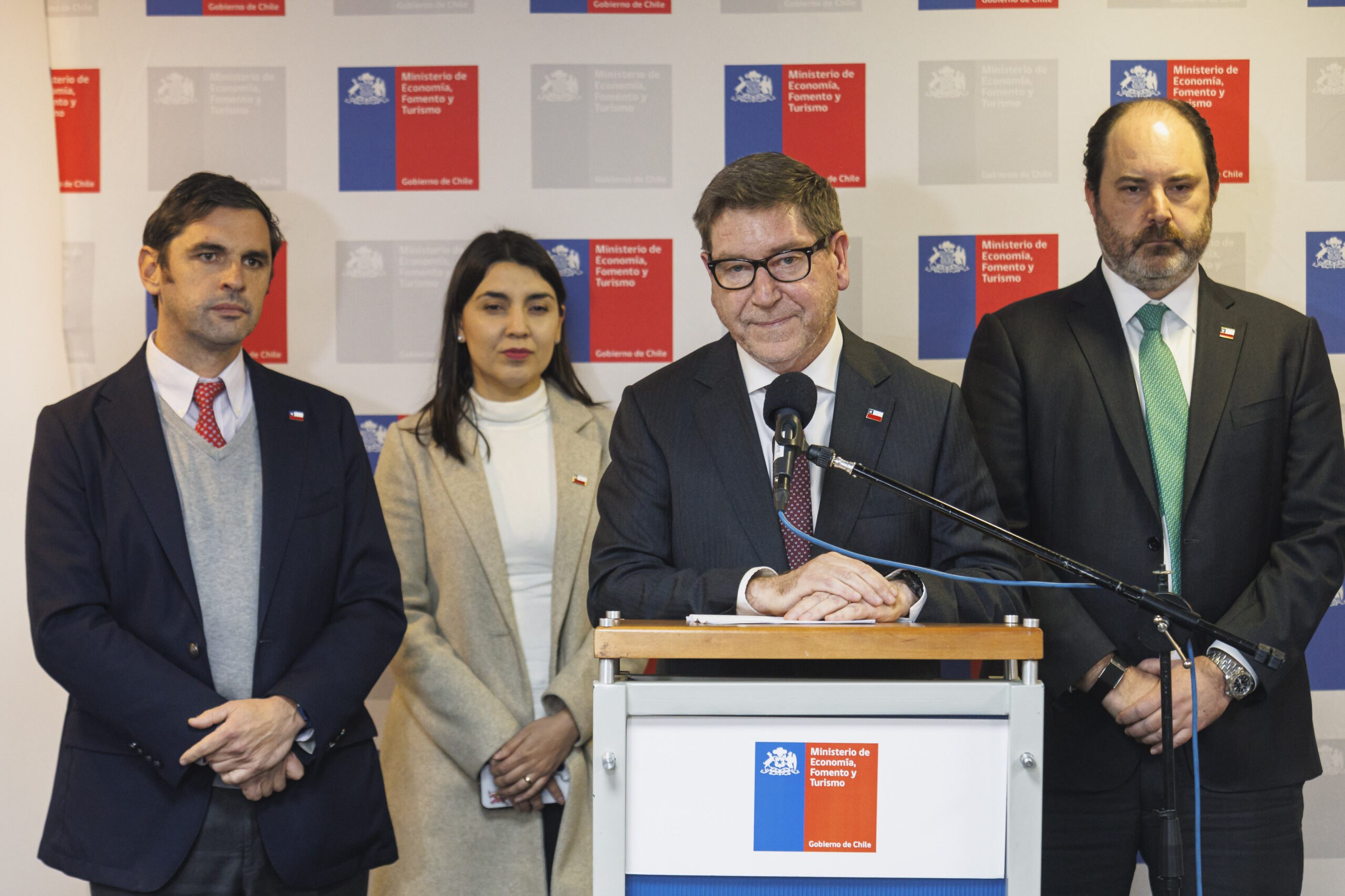 Gobierno instala Mesa Interministerial por el Empleo: se crearán 50 mil nuevos puestos en cuatro meses