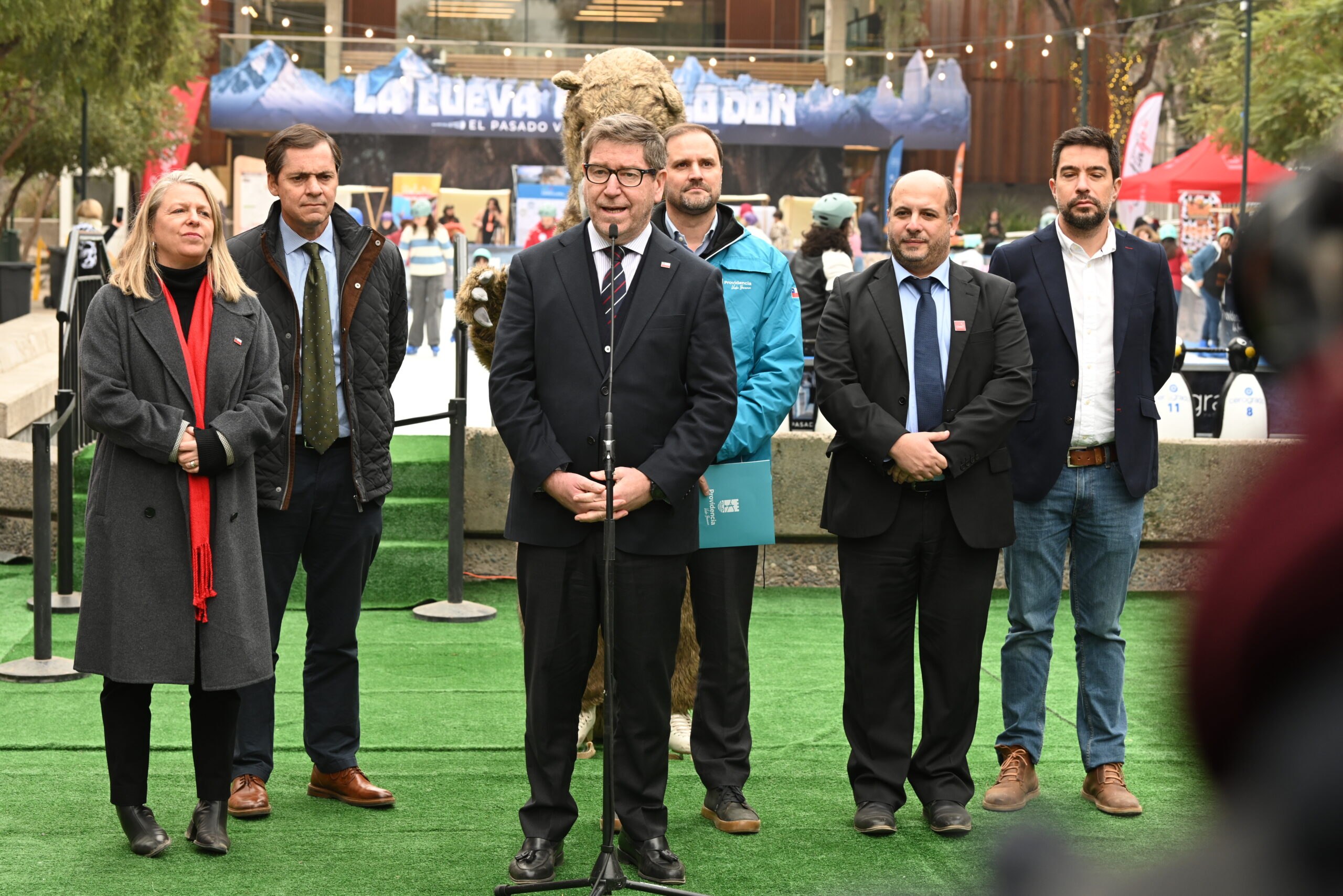 Biministro Mas encabeza lanzamiento oficial de la temporada de invierno en la Región Metropolitana